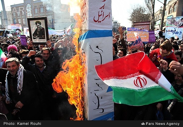 İran'da 35. Devrim Yıldönümü 41