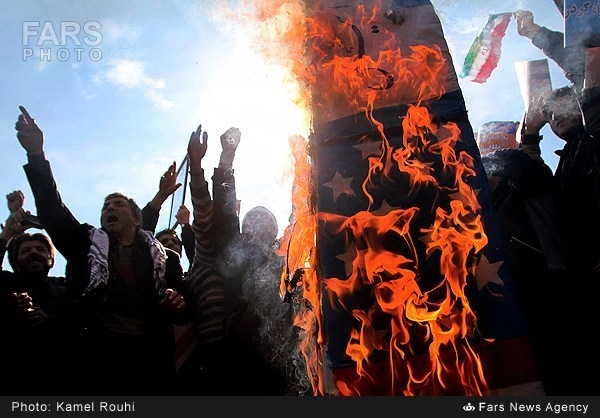 İran'da 35. Devrim Yıldönümü 42