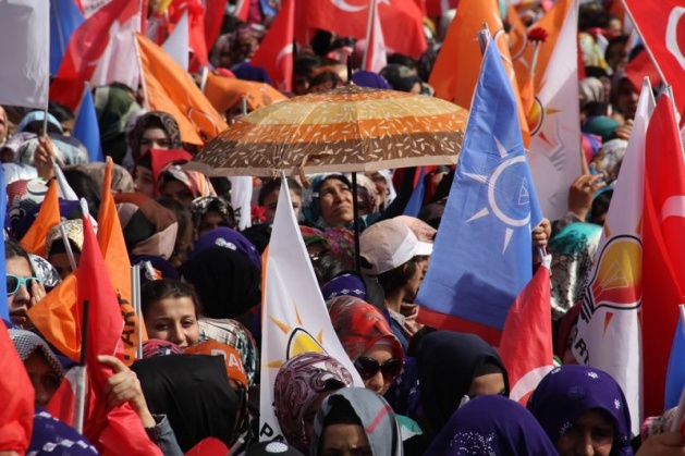 Erdoğan'ın Urfa Mitinginde İlginç Kareler 39