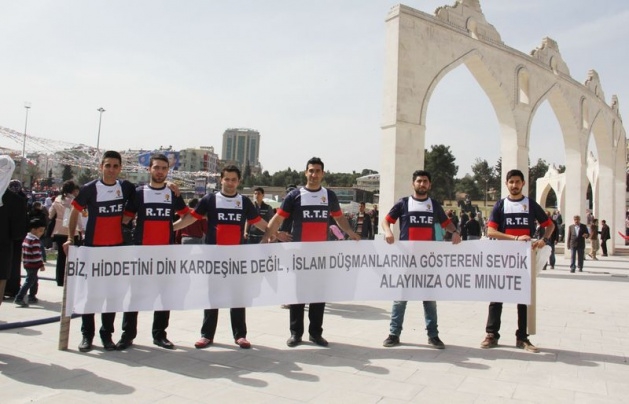 Erdoğan'ın Urfa Mitinginde İlginç Kareler 6