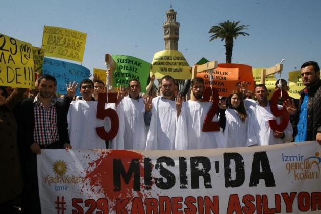 AKP Gençlik Kolları Mısır İçin Ayakta 7