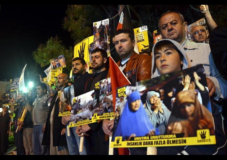 Türkiye Mısır İçin Ayakta 20