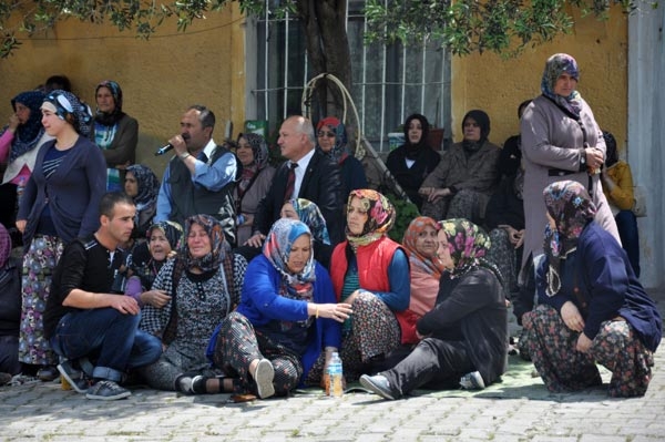 11 İşçi Toprağa Verildi 6