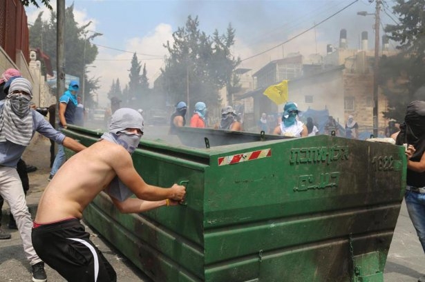 Doğu Kudüs'de Siyonistlerle Çatışma 7