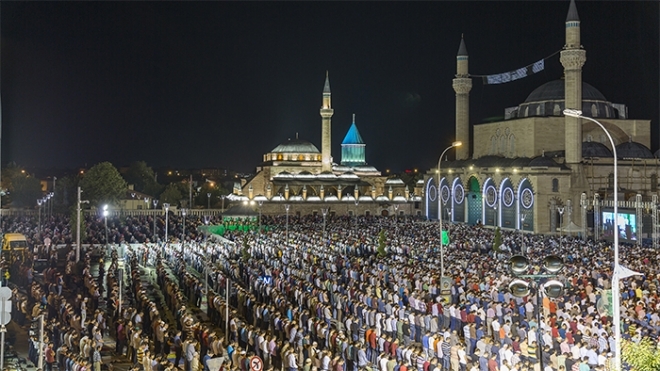 Konya'da Kadir Gecesi 10