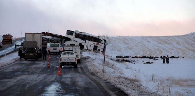 Kayseri'de Katliam Gibi Kaza: 21 Ölü 1
