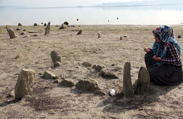 Baraj Suyu Çekilince Ortaya Çıktı 11
