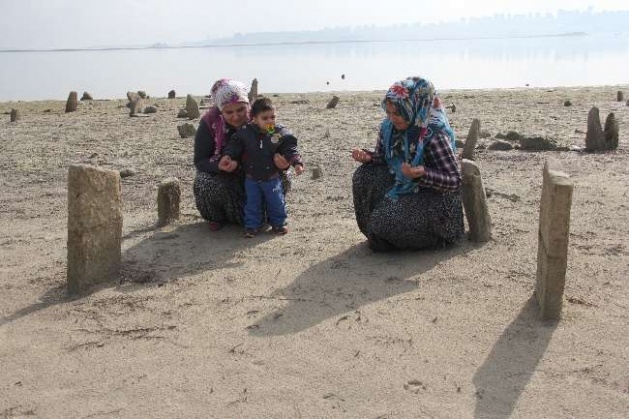 Baraj Suyu Çekilince Ortaya Çıktı 6