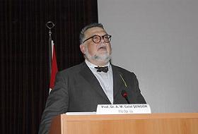 Dışkı Yemeyi Savunan Celal Şengör : Türkiye'yi Parçalayacaklar