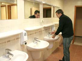 Müslüman Hanım Görgülü Olur