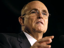 Bush Saldıramıyor, Bari Yeni Başkan Saldırsın