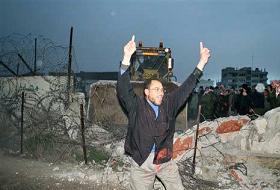 Mısır Refah Sınır Kapısını Açtı