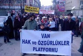 Van'da 74. Başörtüsü Eylemi