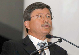 Rektörden, Terör Örgütü Sanığına Tebrik!