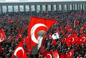 Özgürlüğümüz başkalarının kahredilmesidir