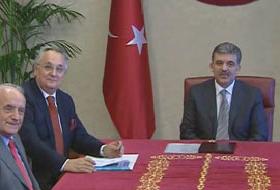 Gül'e Anayasa Değişikliği Soruldu