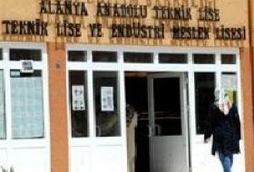 Anti-Türbanist Öğretmenlere Soruşturma