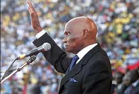 Senegal: Sarkozy Afrika'yı bölecek