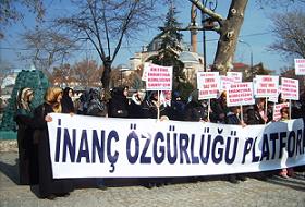 Özgürlük Allah'ın Emrine Teslimiyettir (VİDEO)