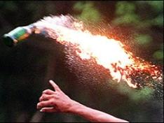 Japonya'da ABD Konsolosluğuna Saldırı