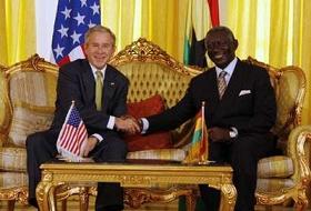 Bush'u Köle Kalesinde Karşıladılar