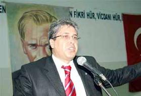 Bakan Çelik'ten İstifa Olayına Yalanlama