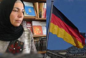 Alman Konsolosluğunda Başörtüsü Zulmü