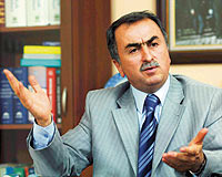 28 Şubatçılar, Evini Çarkıfelek'e Çevirmiş