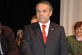 Başbakan'ı Protesto Talimatı Teziç'ten