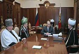 "Rusya Mollaları Korkak ve Sindirilmiş"