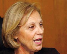 Tansel Çölaşan Yalan Söylüyor