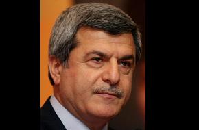 Kur'an Dağıtmakla Suçlanan Başkan Konuştu