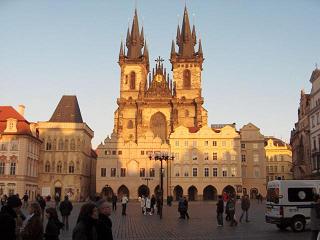 Karikatürler Şimdi de Çek Cumhuriyeti'nde