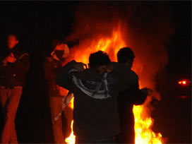 Suriye'de Nevruz Kana Bulandı: 3 Ölü