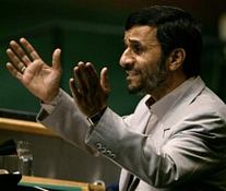 Ahmedinejad BM'de Ders Verdi