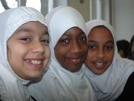 FBI'ya rağmen İslam"a yöneliyorlar