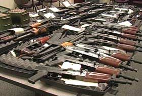 Irak'ta bir kamyonda silah ele geçirildi