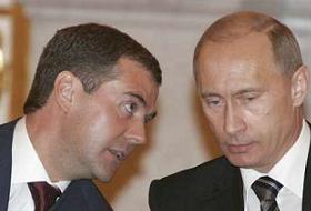 Putin "Birleşik Rusya" Teklifini Kabul Etti