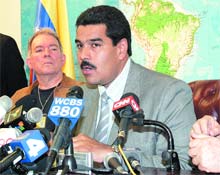 Maduro: Yerin Dibine Batsın Resmi Açıklamalarınız