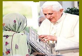 Papa'ya Kuran'la mesaj