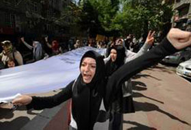 Halk değişti, devlet aynı