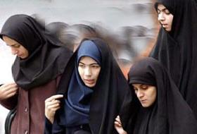 "Örtüneceksen Çarşaf Giy"