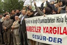Darbeciler Yargılansın! (FOTO)