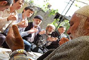 Roman mahallesinde Kutlu Doğum ilgisi