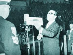 Cuntacılardan Paşalara Tekme Tokat