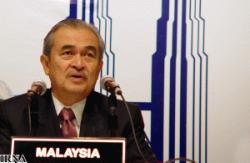 Batı İslam ülkelerine çifte standart uyguluyor