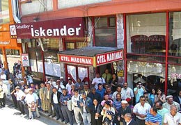 Madımak Oteli Satılıyor