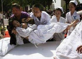 Çin depreminde ölü sayısı 8.500