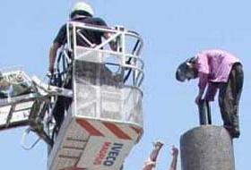 Saç Baş Yolduran İntihar Gerekçesi