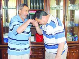 Sen yorulma biz kovarız